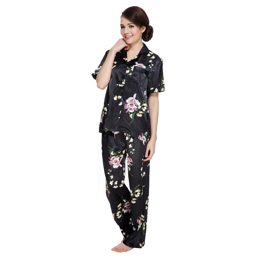 Lavenderi Women's Short Sleeve Classic Satin Pajama Set - Soft Silky Sleepwear for Women, Comfortable & Stylish